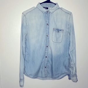 BDG Urban Outfitters Women’s Light Wash Blue Flannel Size S-P